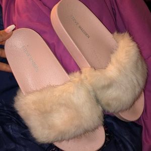 STEVE MADDEN SURRY SLIDES